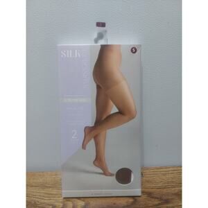 Silk Impressions Pantyhose 2 Pack Small Cocoa 15 Denier Ultra Fine Sheer New